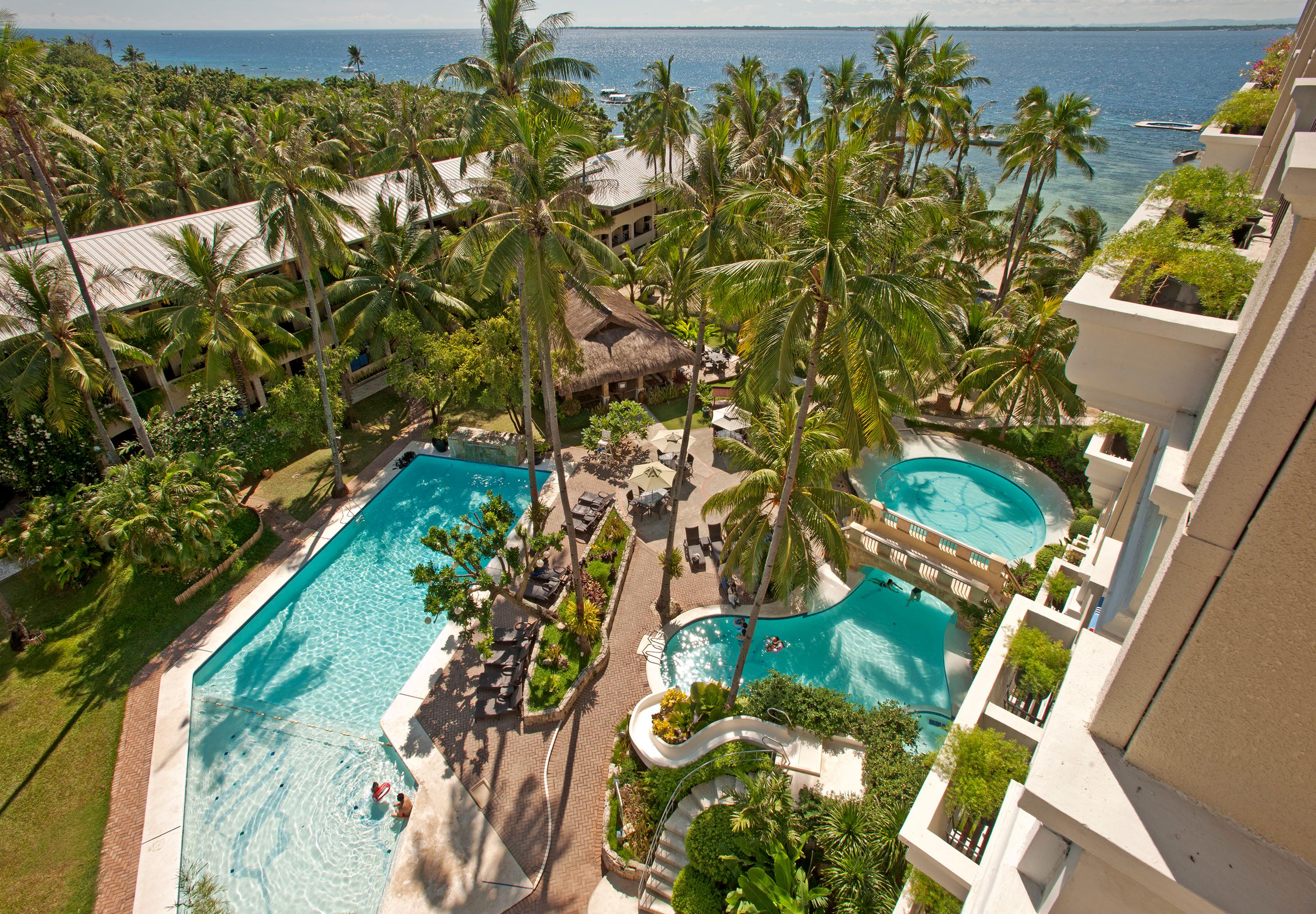 Costabella Tropical Beach Hotel Île de Mactan Extérieur photo