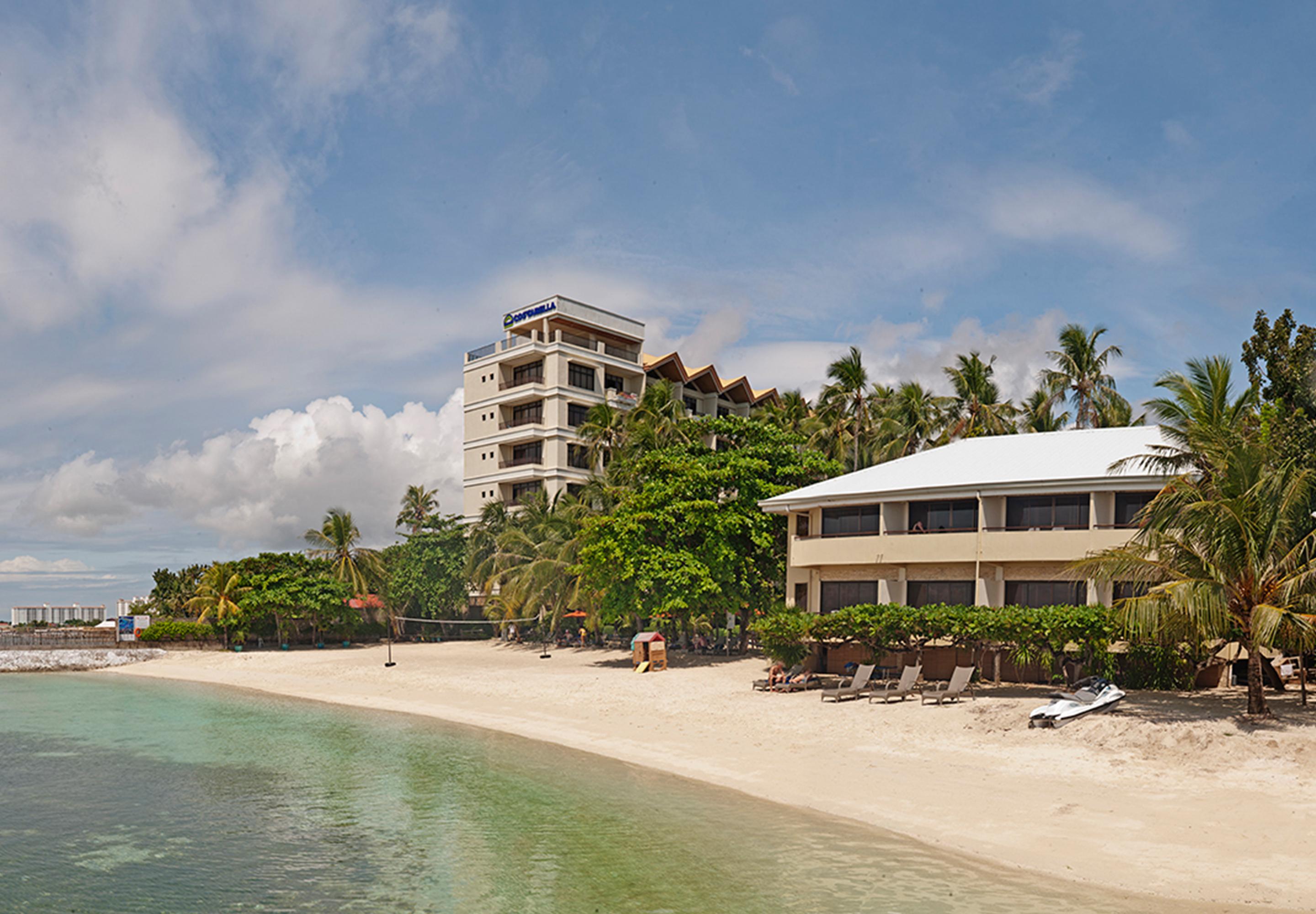 Costabella Tropical Beach Hotel Île de Mactan Extérieur photo